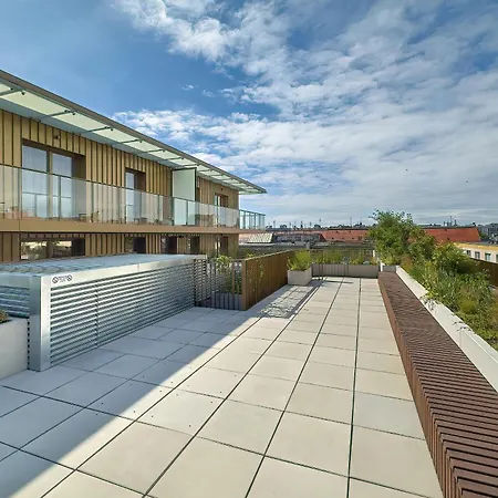 Lejlighed Luksusowe W Centrum Wroclawia Blisko Parku Z Klimatyzacja W Salonie By Renters