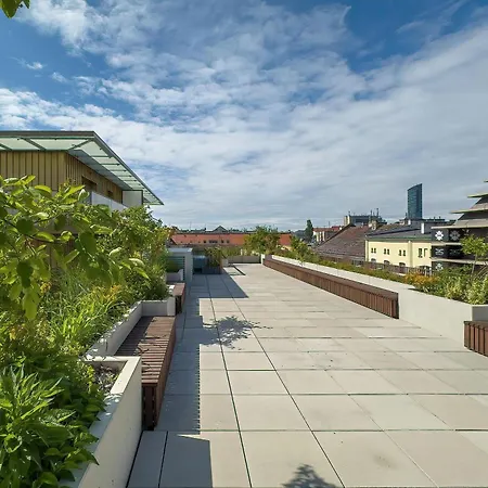 Luksusowe W Centrum Wroclawia Blisko Parku Z Klimatyzacja W Salonie By Renters Lejlighed Wrocław