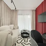 Apartment Luksusowe W Centrum Wroclawia Blisko Parku Z Klimatyzacja W Salonie By Renters Wroclaw