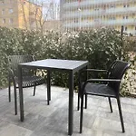 Apartment Luksusowe W Centrum Wroclawia Blisko Parku Z Klimatyzacja W Salonie By Renters *