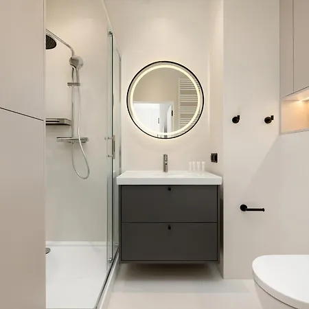 Luksusowe W Centrum Wroclawia Blisko Parku Z Klimatyzacja W Salonie By Renters 아파트 *