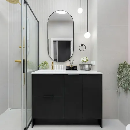 Luksusowe W Centrum Wroclawia Blisko Parku Z Klimatyzacja W Salonie By Renters *