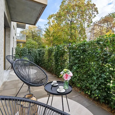 Luksusowe W Centrum Wroclawia Blisko Parku Z Klimatyzacja W Salonie By Renters Apartmán Vratislav