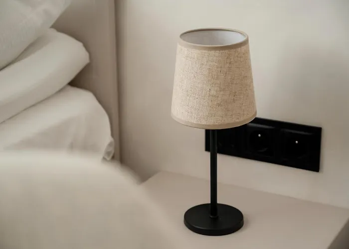 Luksusowe W Centrum Wroclawia Blisko Parku Z Klimatyzacja W Salonie By Renters דירה *