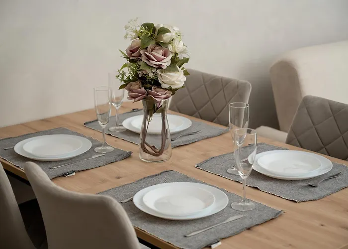 דירה Luksusowe W Centrum Wroclawia Blisko Parku Z Klimatyzacja W Salonie By Renters ורוצלב