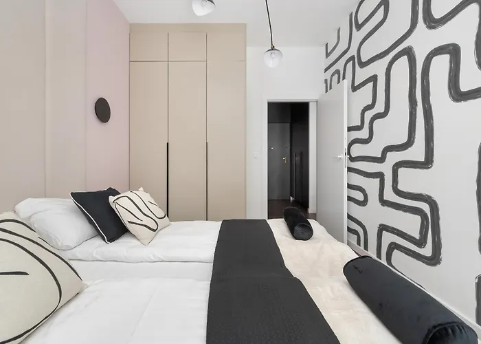 Apartment Luksusowe W Centrum Wroclawia Blisko Parku Z Klimatyzacja W Salonie By Renters Wroclaw